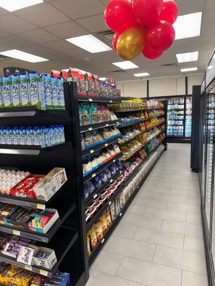 Global Market store view 12