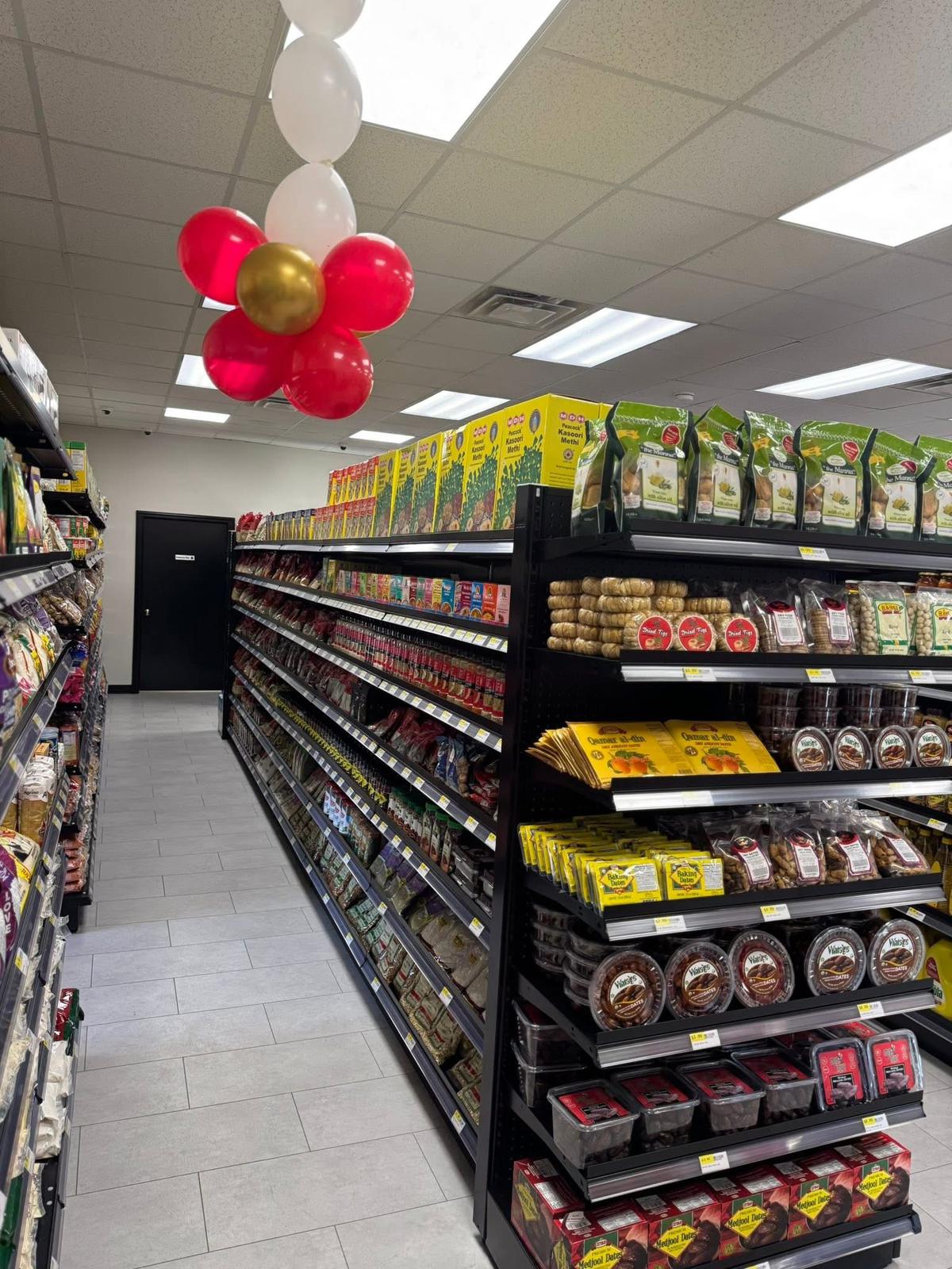 Global Market store view 9